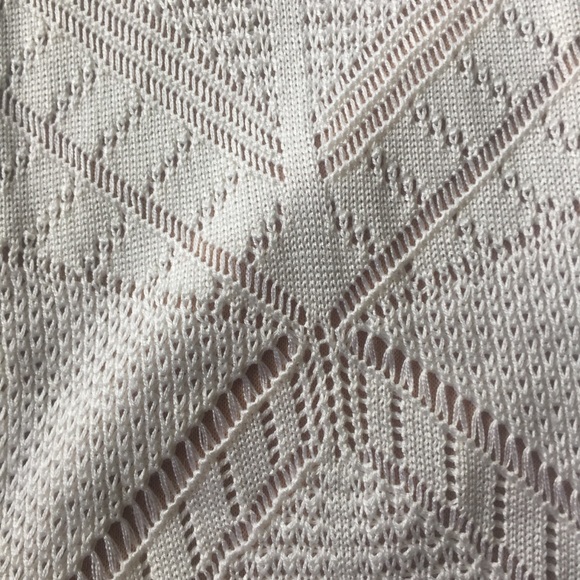 VENUS Fitted Knit Dress - Picture 3 of 8